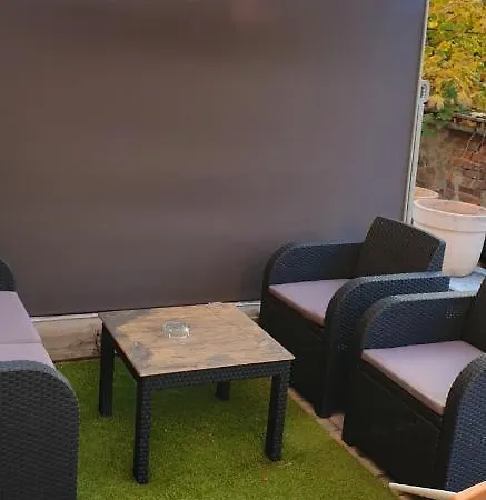 2 Bedrooms House With Enclosed Garden And Wifi At Slezska Prázdninový dům *